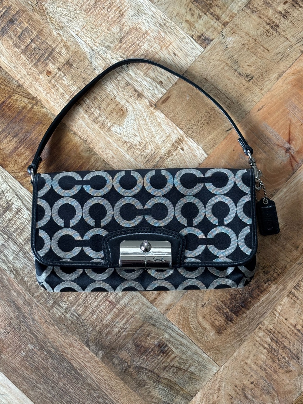 🖤🩶Y2K Kristin Op Art Large Wristlet Mini Bag